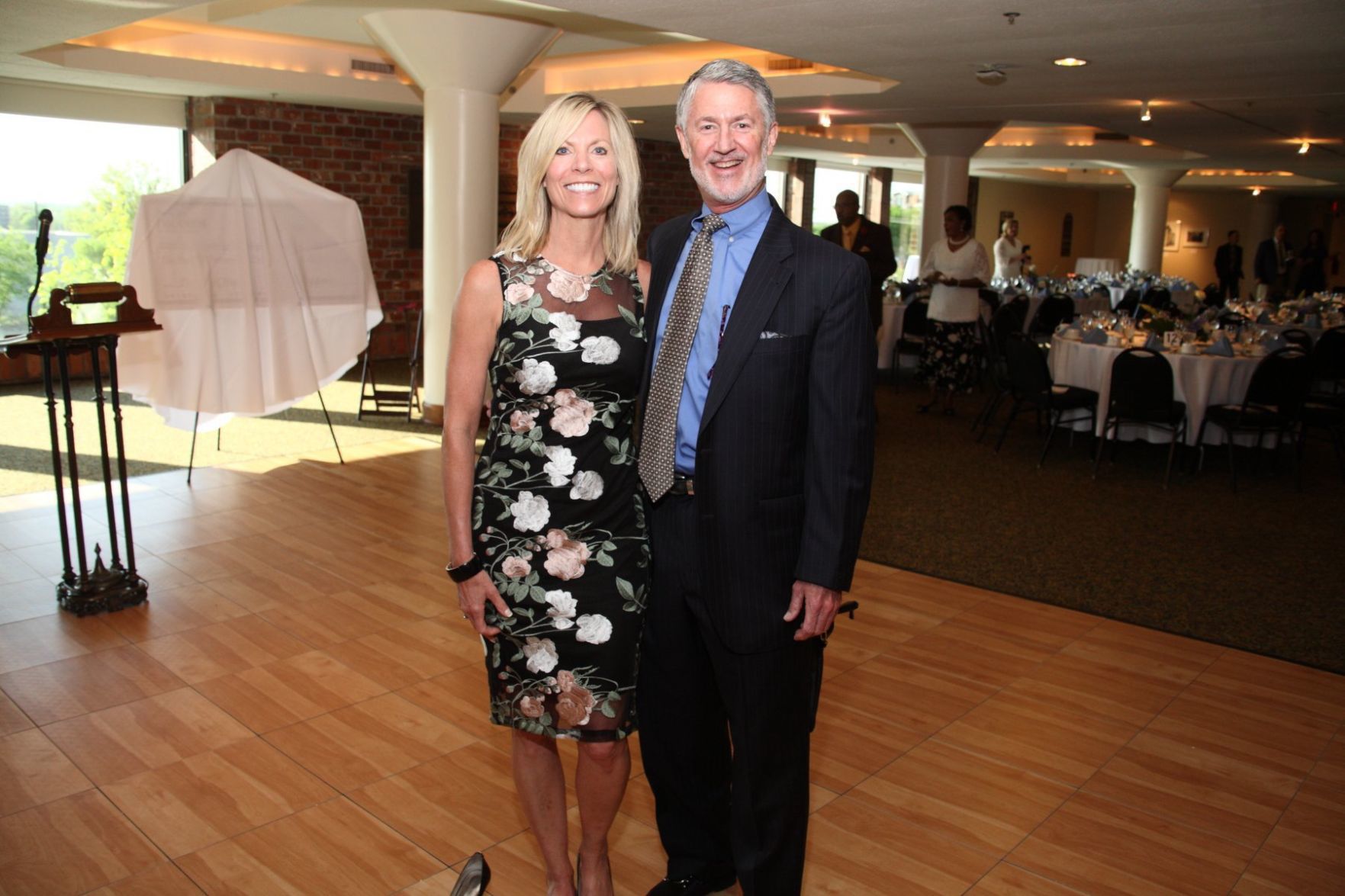 Laurie Fitzgerald, Peter Hobler